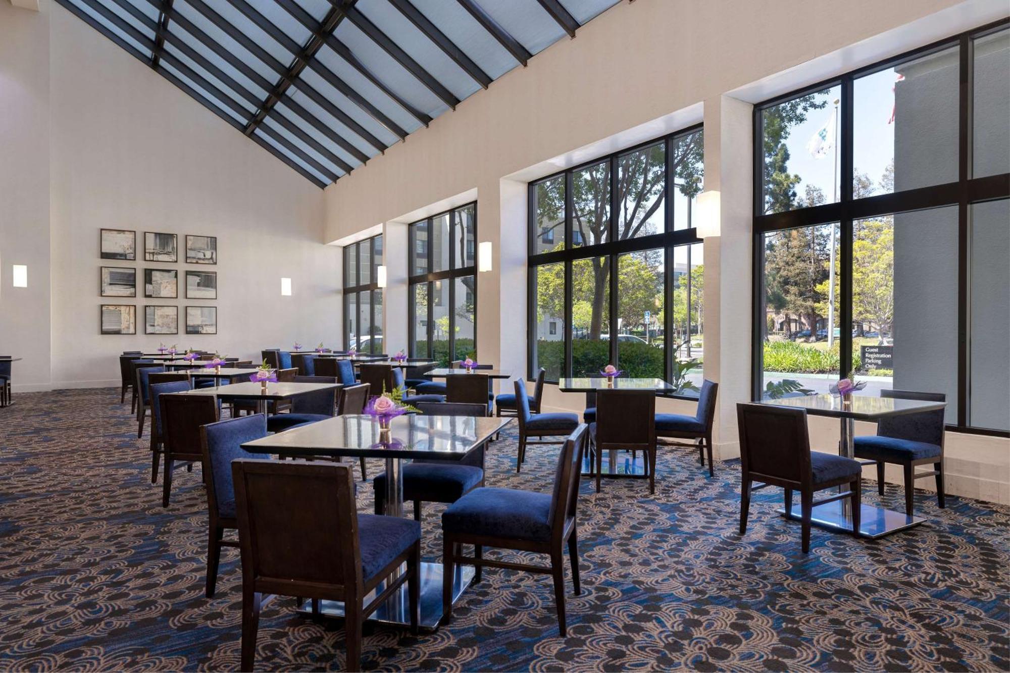 Embassy Suites By Hilton Santa Clara Silicon Valley Экстерьер фото